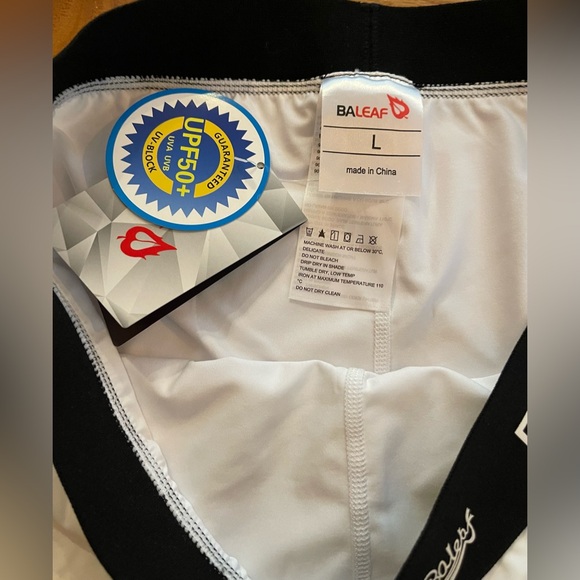 NWT BALEAF White Tennis UPF 50+ Skirt Shorts Skort Women’s Large - Picture 3 of 8